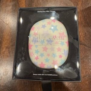 Wildflower AirPor Pro Max Covers